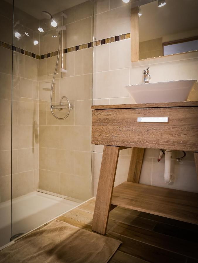 Marey-les-Fussey Le Bois De Laval B&B 외부 사진