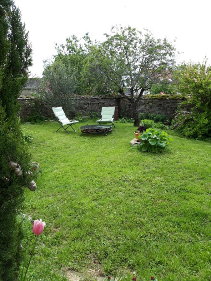 Marey-les-Fussey Le Bois De Laval B&B 외부 사진
